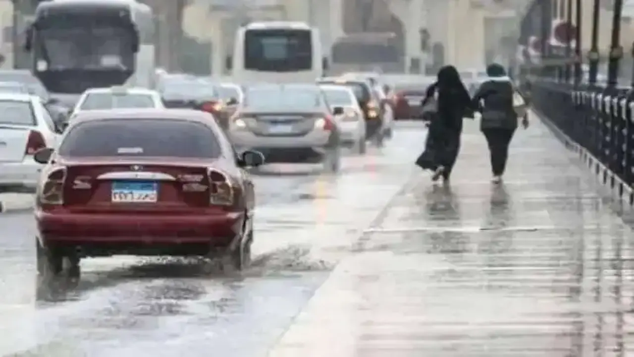 توقعات حالة الطقس للأيام المقبلة تشهد شبورة صباحية وفرص سقوط أمطار خفيفة